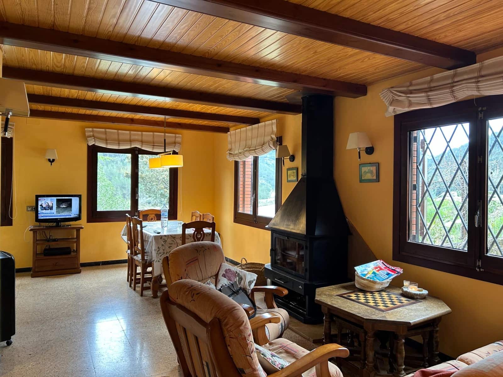 5 soveværelse Villa til salg i La Pobla de Benifassa med garage - € 265.000 (Ref: 9347625)