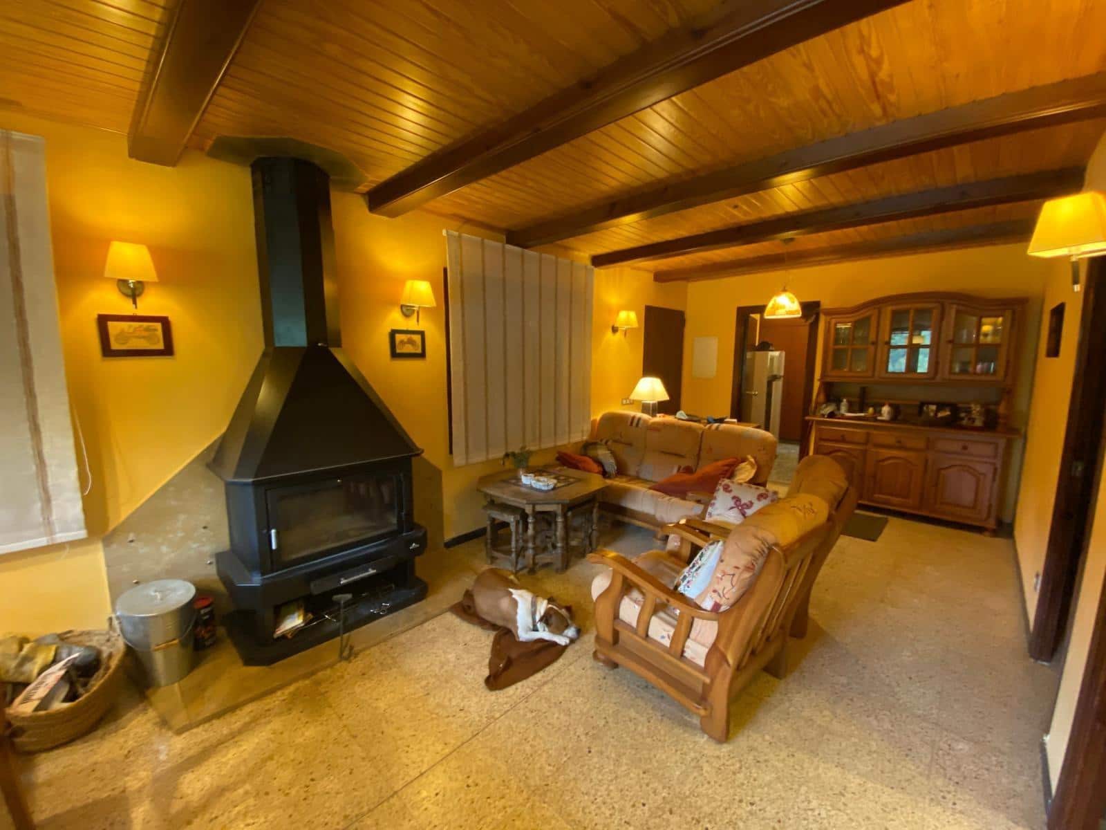 5 soverom Villa til salgs i La Pobla de Benifassa med garasje - € 265 000 (Ref: 9347625)