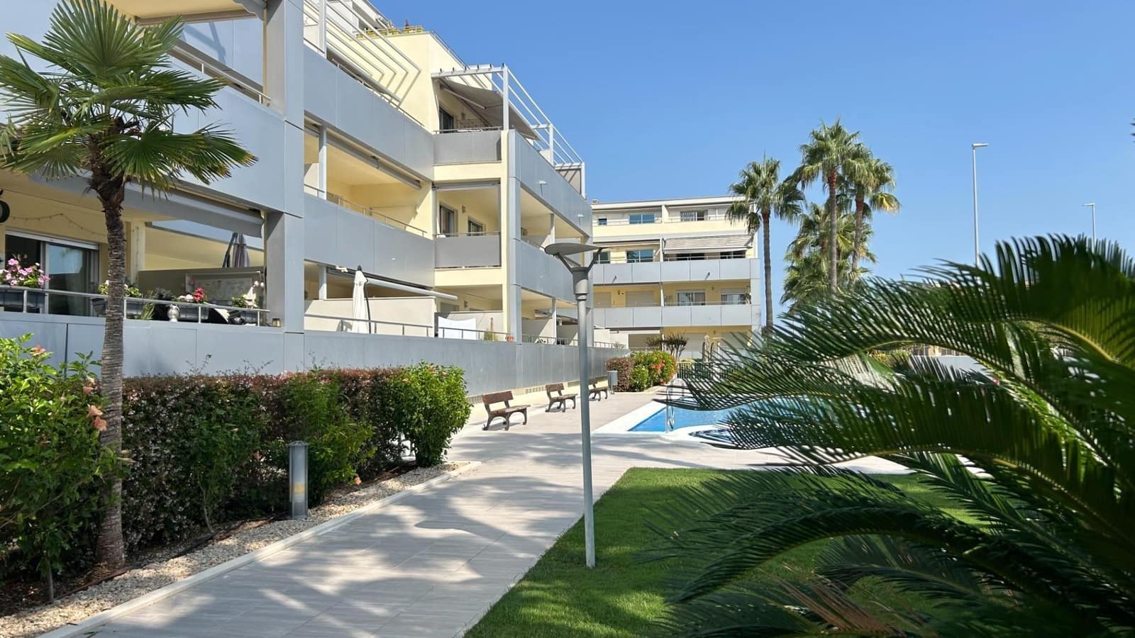 2 slaapkamer Appartement te koop in Vinaros met zwembad garage - € 160.000 (Ref: 9375223)