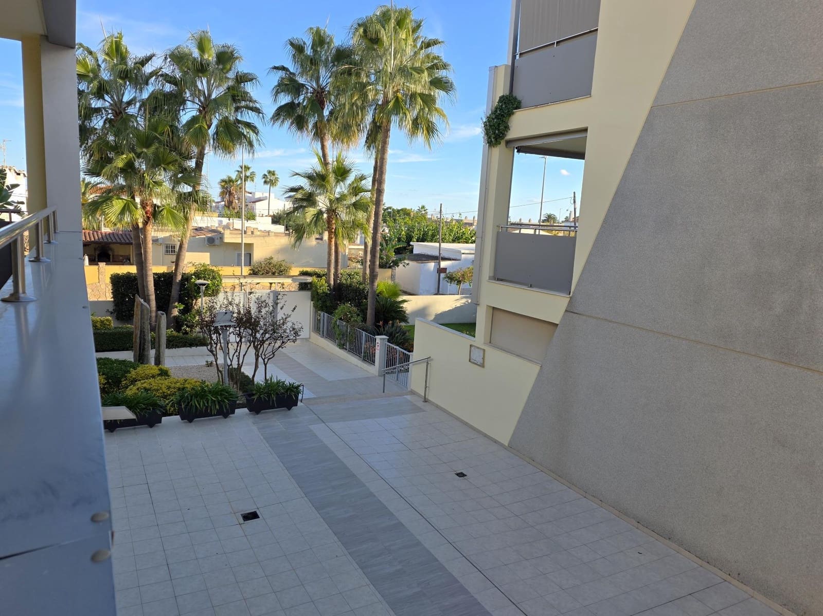 2 slaapkamer Appartement te koop in Vinaros met zwembad garage - € 160.000 (Ref: 9375223)