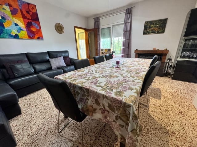 5 Zimmer Finca/Landgut zu verkaufen in Tortosa mit Pool Garage - 327.000 € (Ref: 9401827)