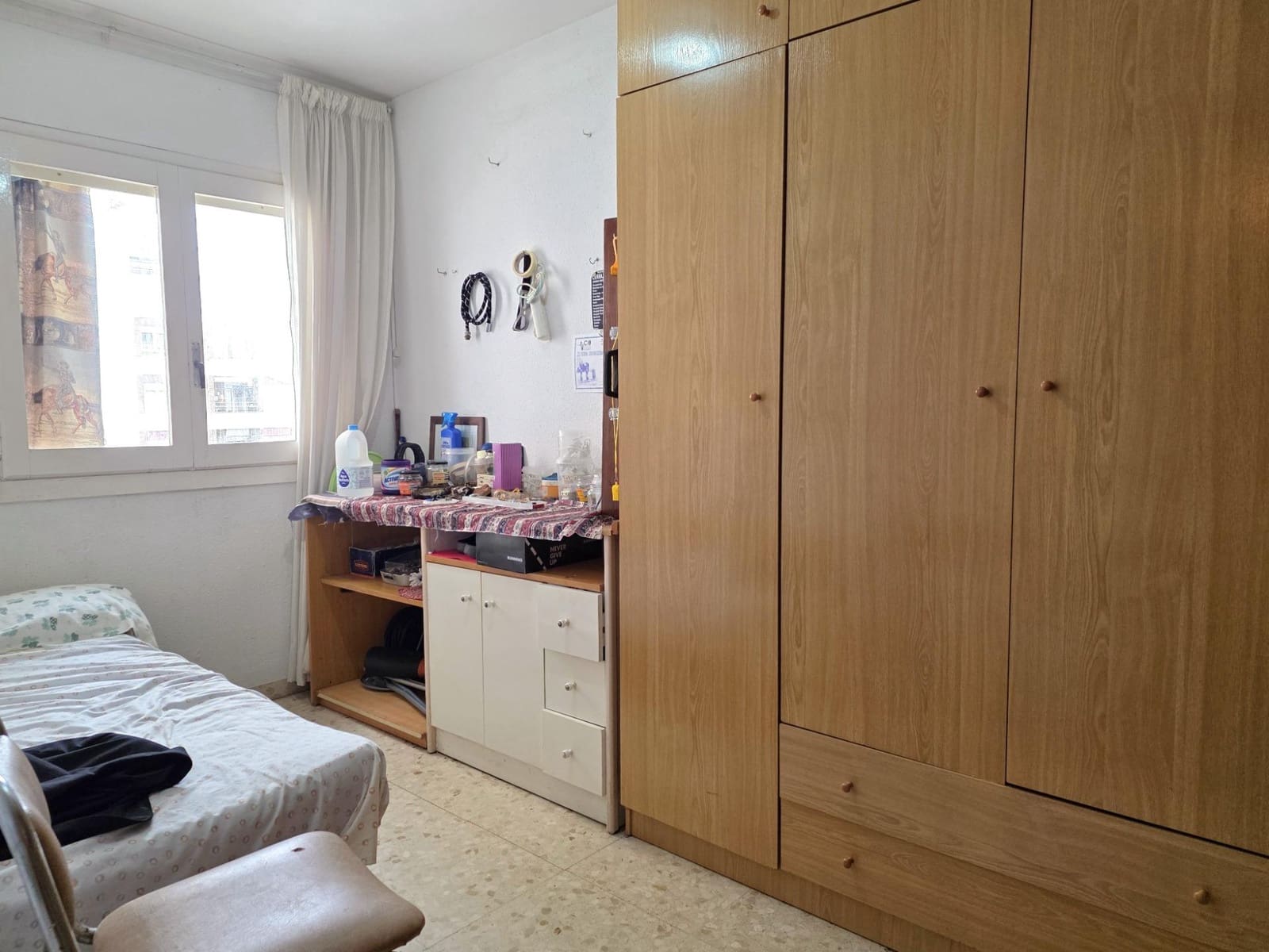 4 bedroom Flat for sale in Vinaros - € 130,000 (Ref: 9502591)