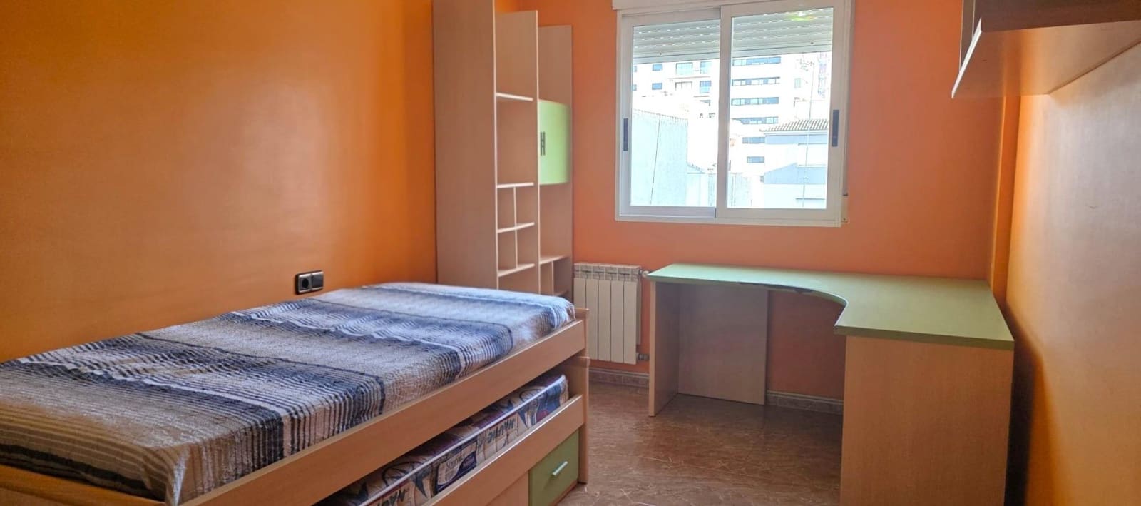 3 bedroom Apartment for sale in Vinaros with garage - € 180,000 (Ref: 9530838)