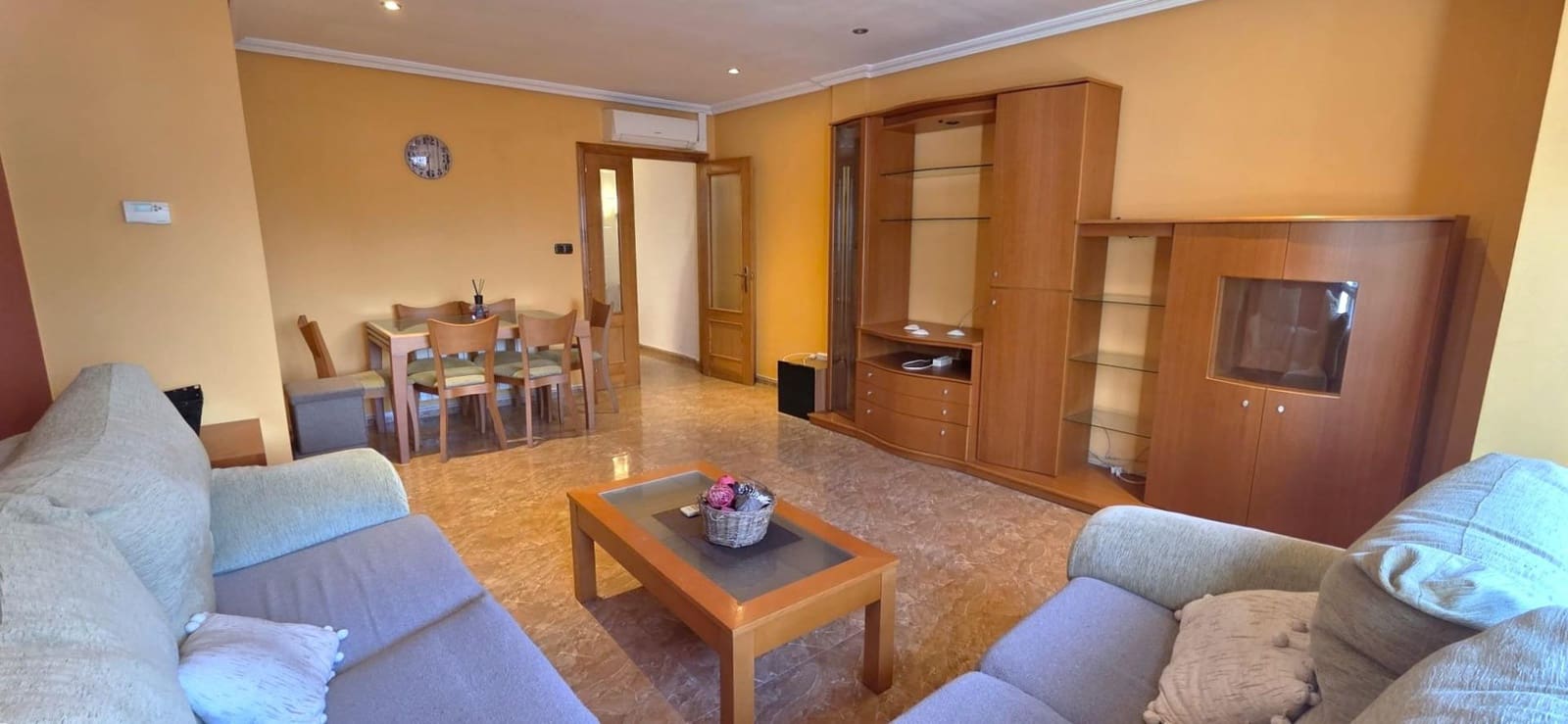 3 bedroom Apartment for sale in Vinaros with garage - € 180,000 (Ref: 9530838)