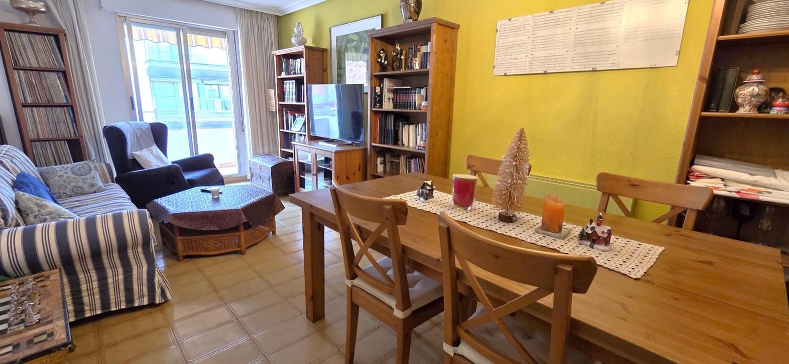 4 bedroom Flat for sale in Vinaros - € 180,000 (Ref: 9551895)
