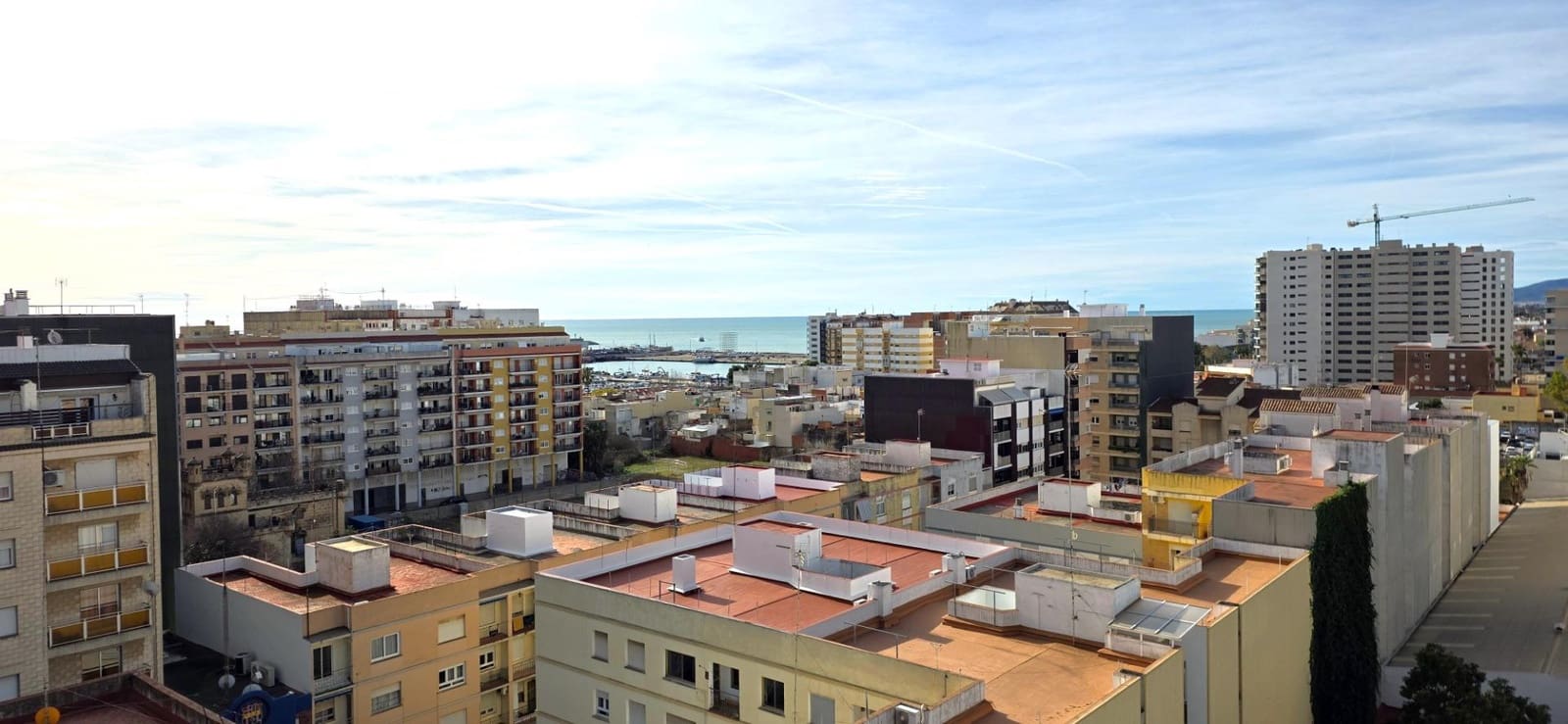 4 bedroom Flat for sale in Vinaros - € 180,000 (Ref: 9551895)