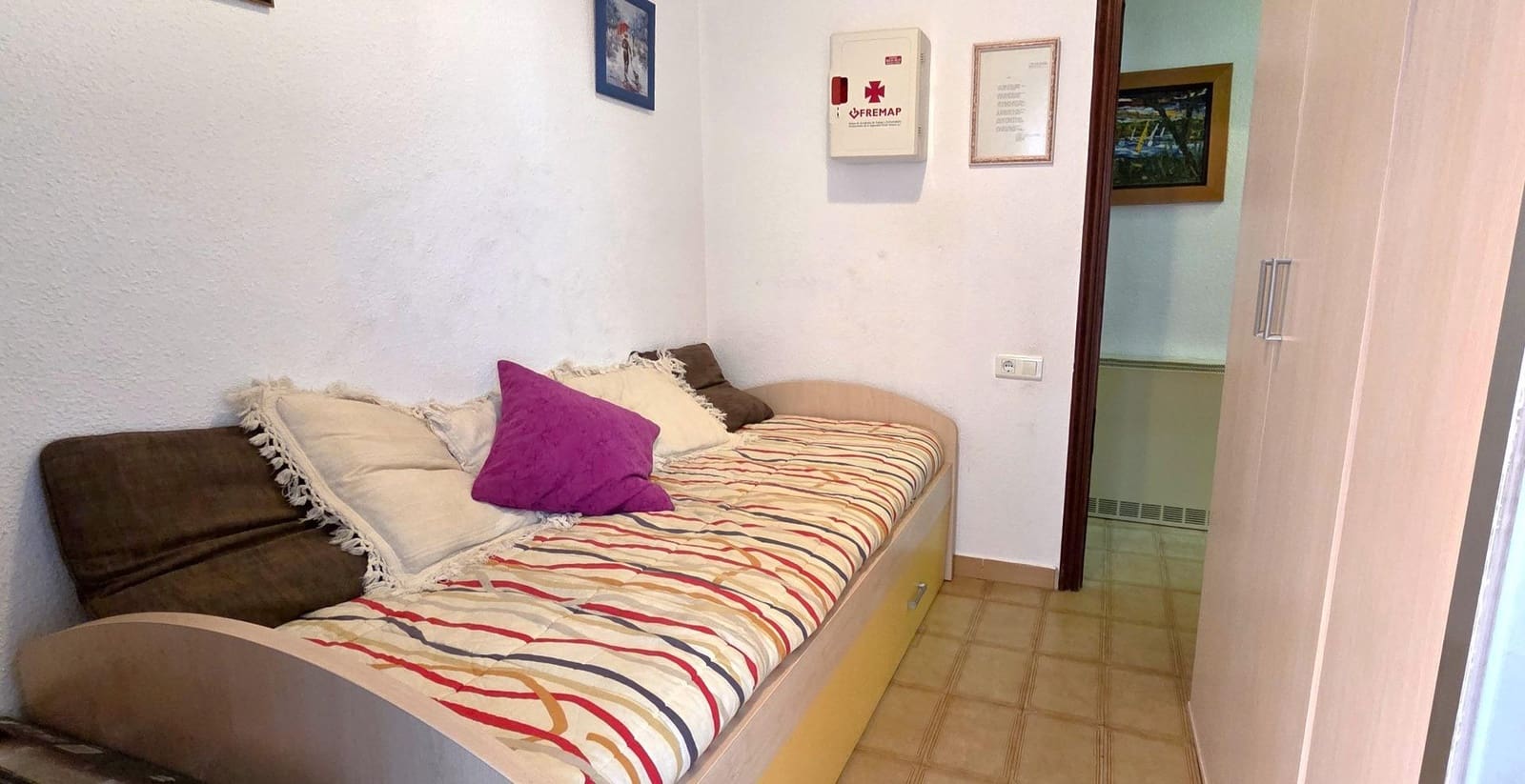 4 bedroom Flat for sale in Vinaros - € 180,000 (Ref: 9551895)