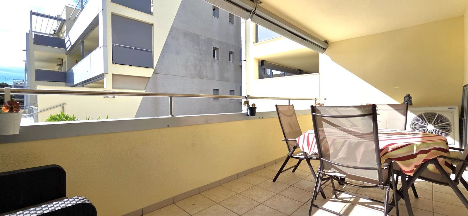 2 makuuhuone Huoneisto myytävänä paikassa Vinaros mukana uima-altaan 
autotalli - 179 995 € (Ref: 9599683)