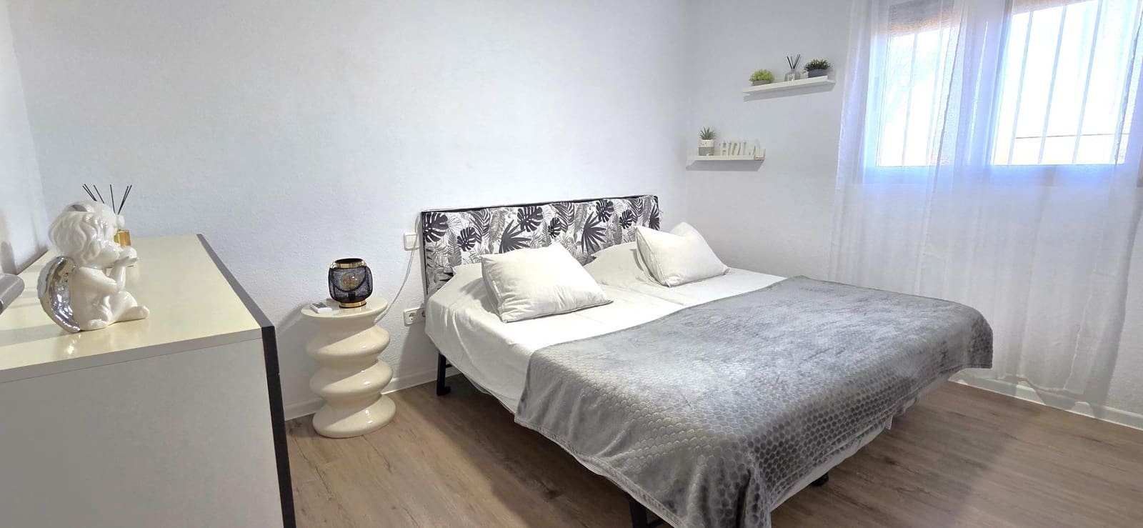 2 bedroom Apartment for sale in Vinaros with pool garage - € 179,995 (Ref: 9599683)