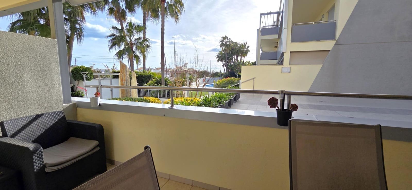 2 bedroom Apartment for sale in Vinaros with pool garage - € 179,995 (Ref: 9599683)