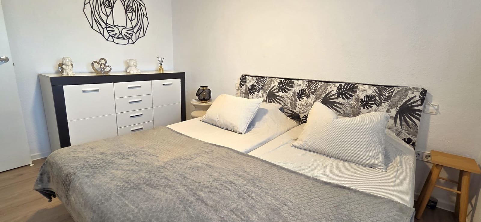 2 bedroom Apartment for sale in Vinaros with pool garage - € 179,995 (Ref: 9599683)