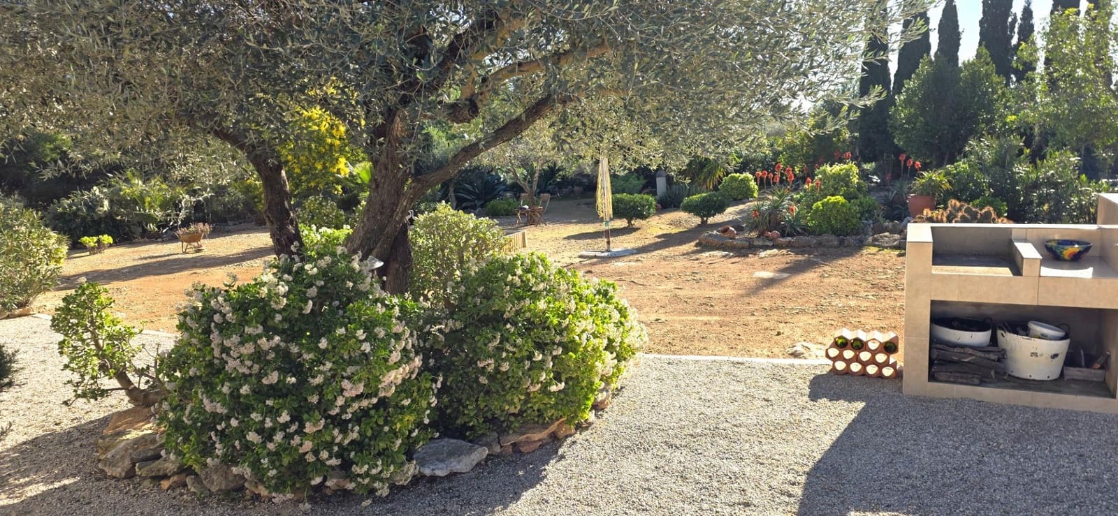 4 slaapkamer Villa te koop in Sant Jordi met zwembad garage - € 399.000 (Ref: 9634506)