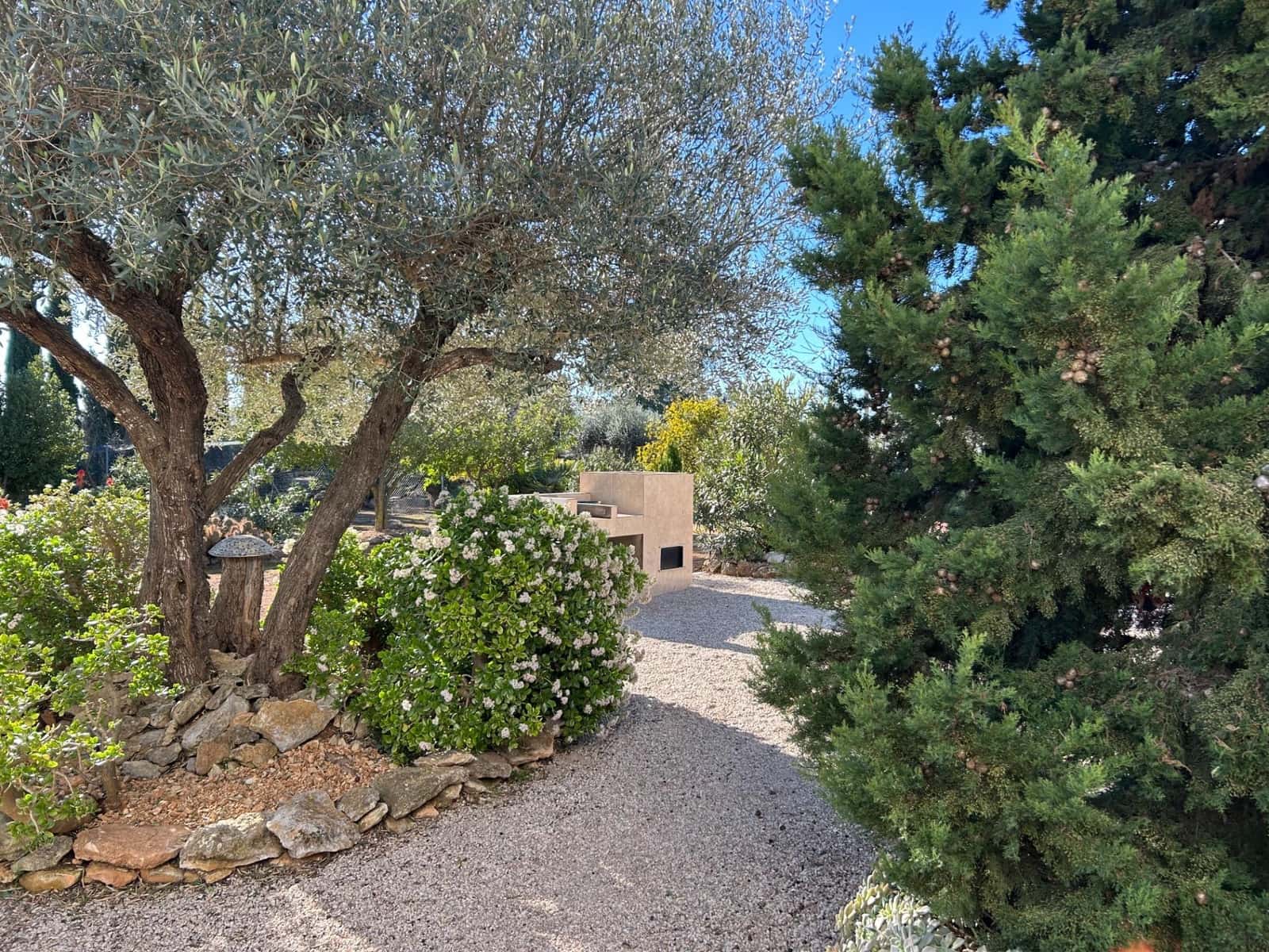 4 slaapkamer Villa te koop in Sant Jordi met zwembad garage - € 399.000 (Ref: 9634506)