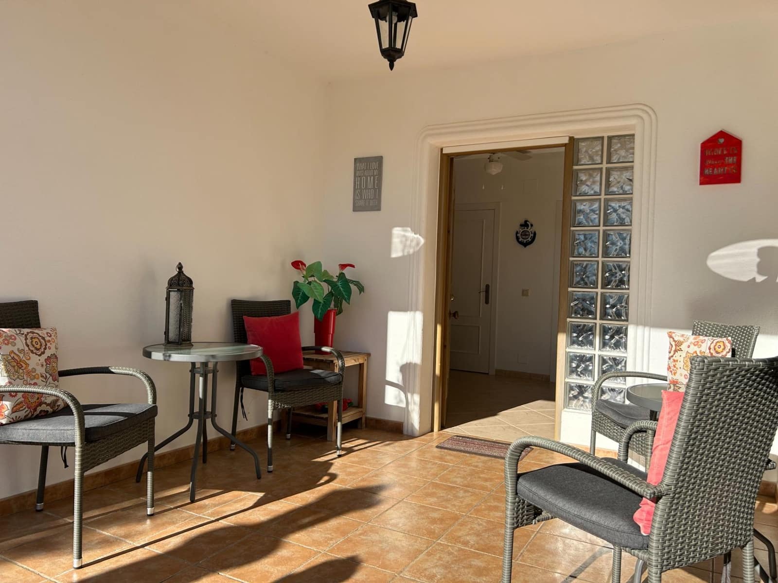 4 slaapkamer Villa te koop in Sant Jordi met zwembad garage - € 399.000 (Ref: 9634506)