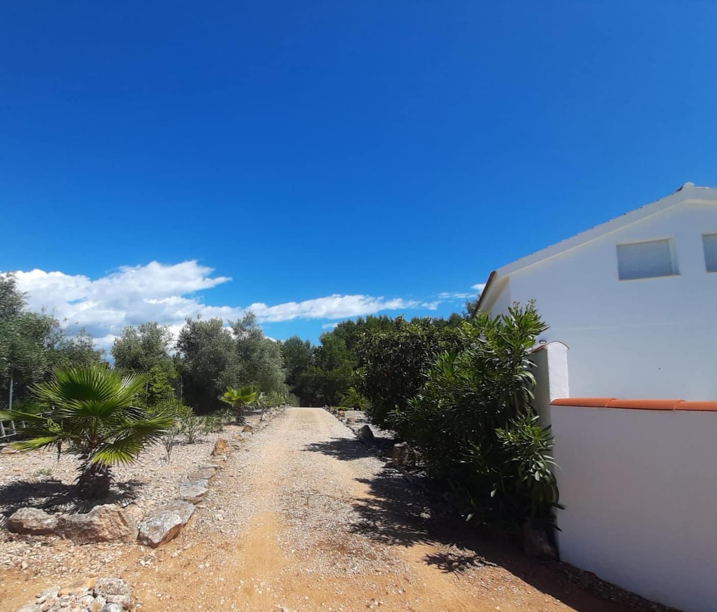 4 slaapkamer Villa te koop in Sant Jordi met zwembad garage - € 399.000 (Ref: 9634506)