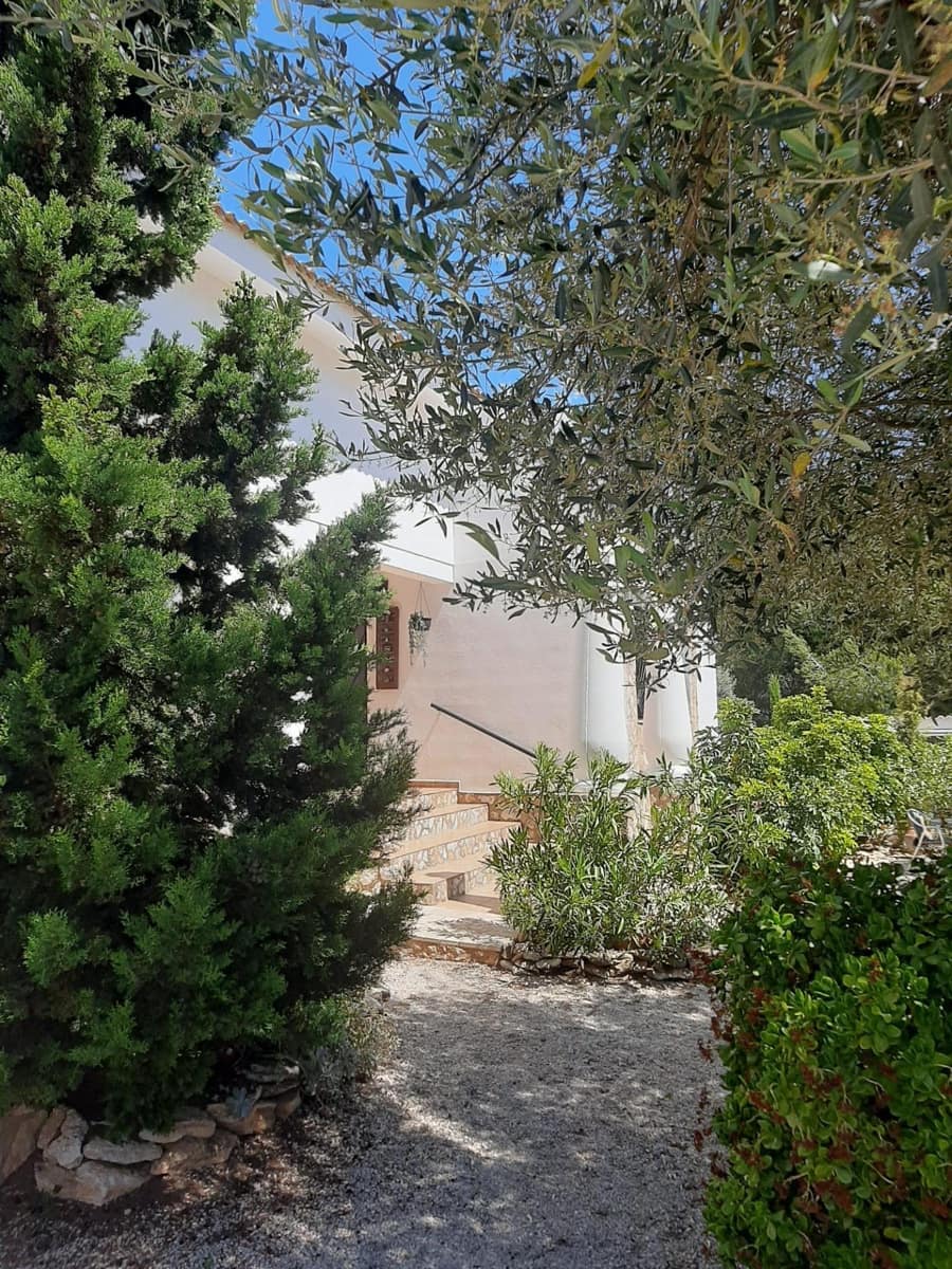 4 slaapkamer Villa te koop in Sant Jordi met zwembad garage - € 399.000 (Ref: 9634506)