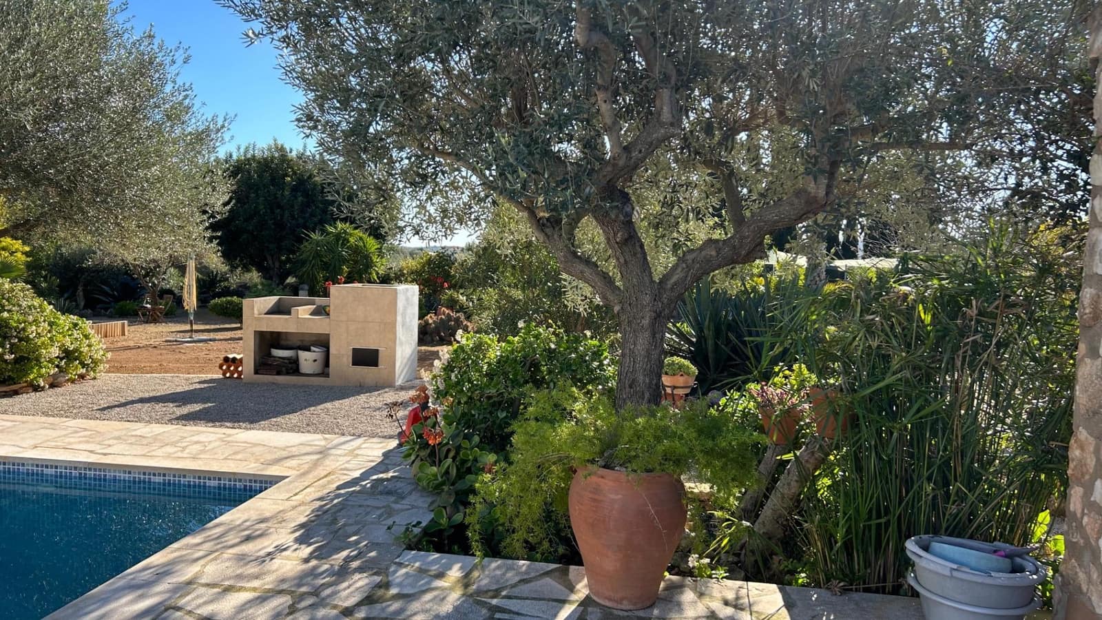 4 slaapkamer Villa te koop in Sant Jordi met zwembad garage - € 399.000 (Ref: 9634506)