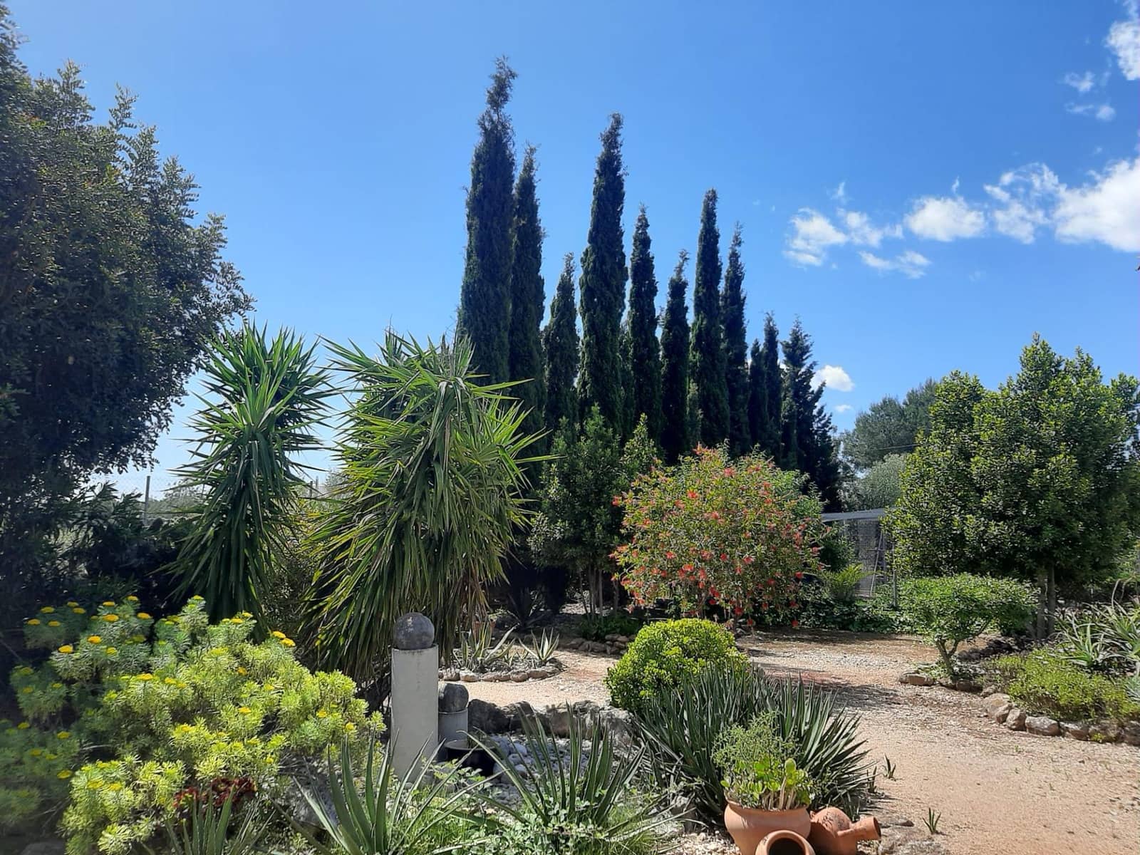 4 slaapkamer Villa te koop in Sant Jordi met zwembad garage - € 399.000 (Ref: 9634506)