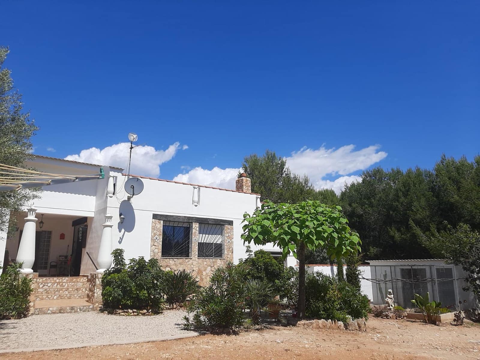 4 slaapkamer Villa te koop in Sant Jordi met zwembad garage - € 399.000 (Ref: 9634506)