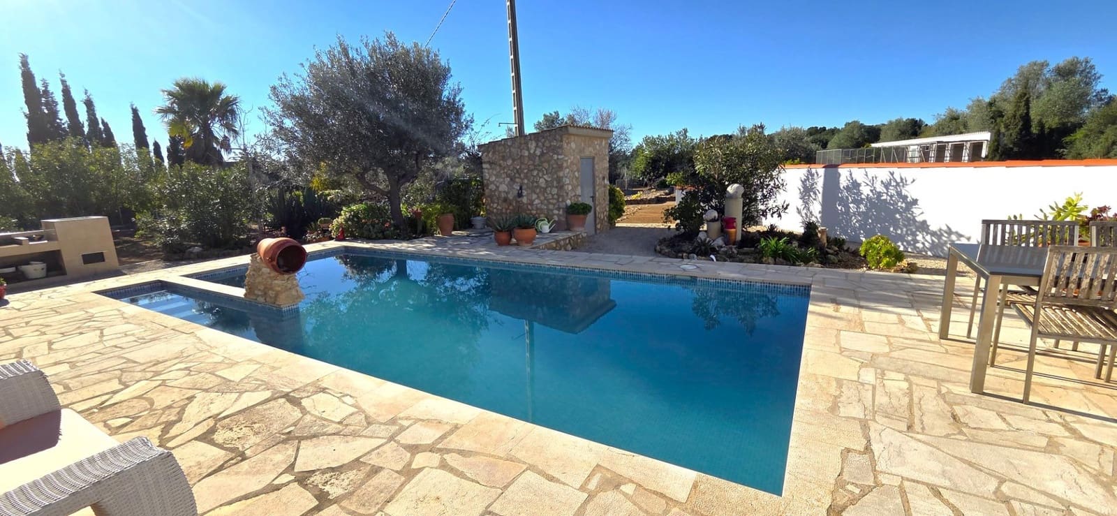 4 slaapkamer Villa te koop in Sant Jordi met zwembad garage - € 399.000 (Ref: 9634506)