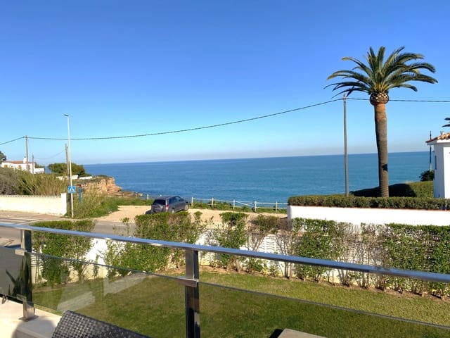 4 makuuhuone Huvila myytävänä paikassa Vinaròs mukana uima-altaan 
autotalli - 499 999 € (Ref: 9702107)