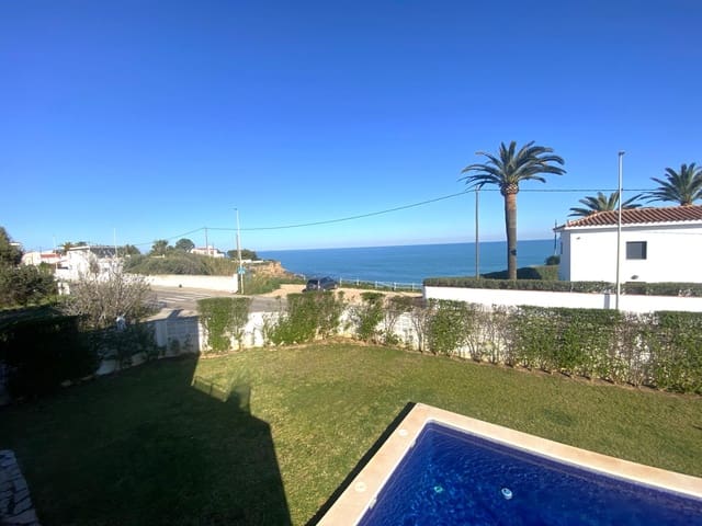 4 soveværelse Villa til salg i Vinaròs med swimmingpool garage - € 499.000 (Ref: 9702107)