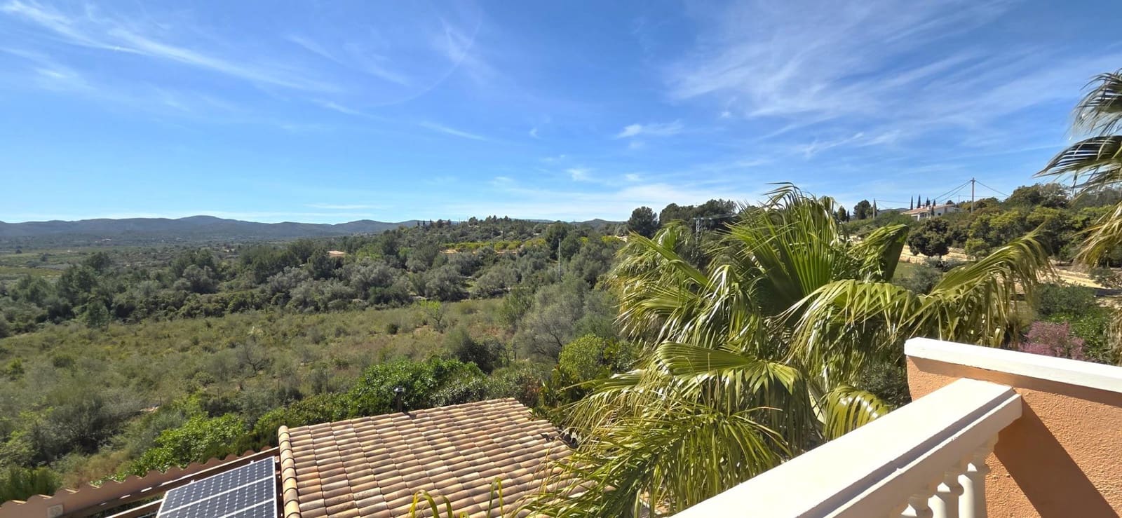 4 bedroom Villa for sale in Calig with pool garage - € 525,000 (Ref: 9741879)