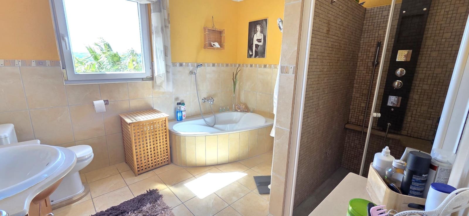 4 bedroom Villa for sale in Calig with pool garage - € 525,000 (Ref: 9741879)