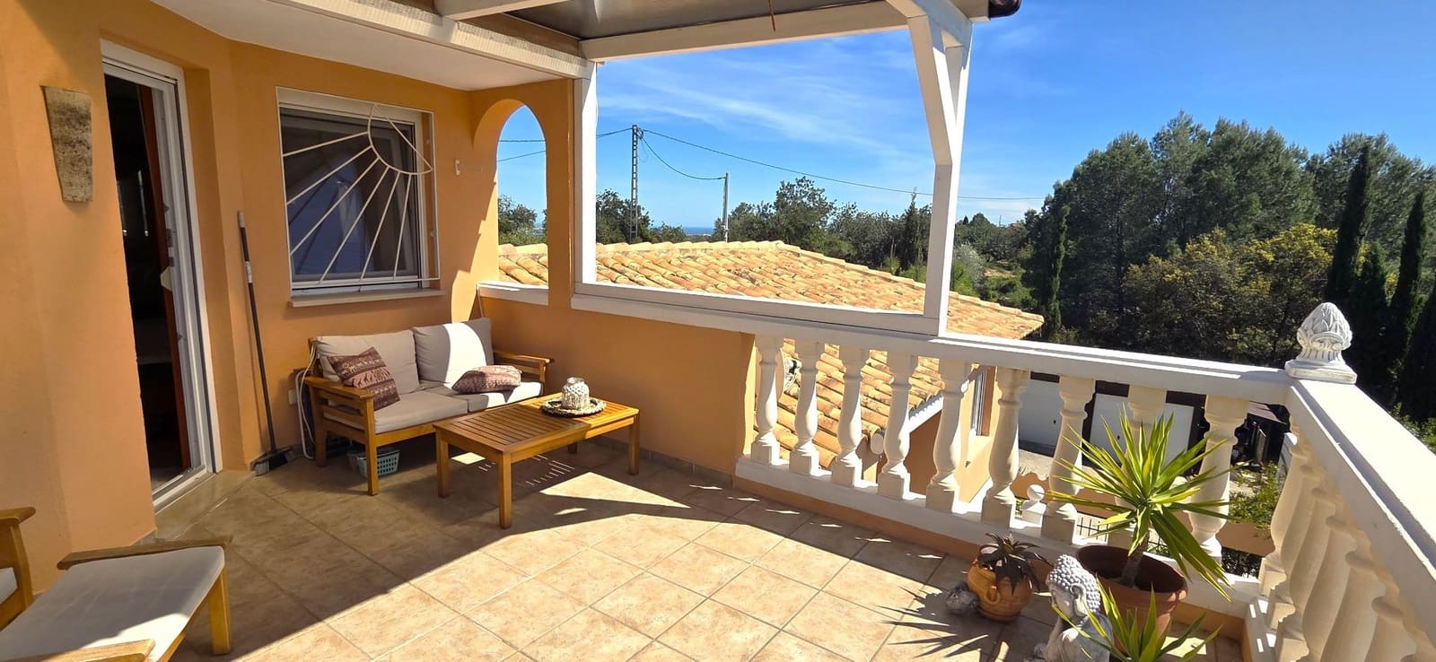 4 bedroom Villa for sale in Calig with pool garage - € 525,000 (Ref: 9741879)