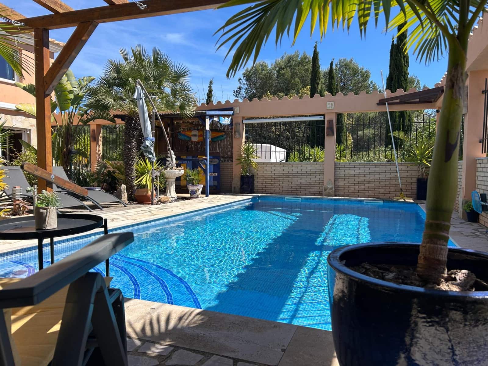 4 bedroom Villa for sale in Calig with pool garage - € 525,000 (Ref: 9741879)