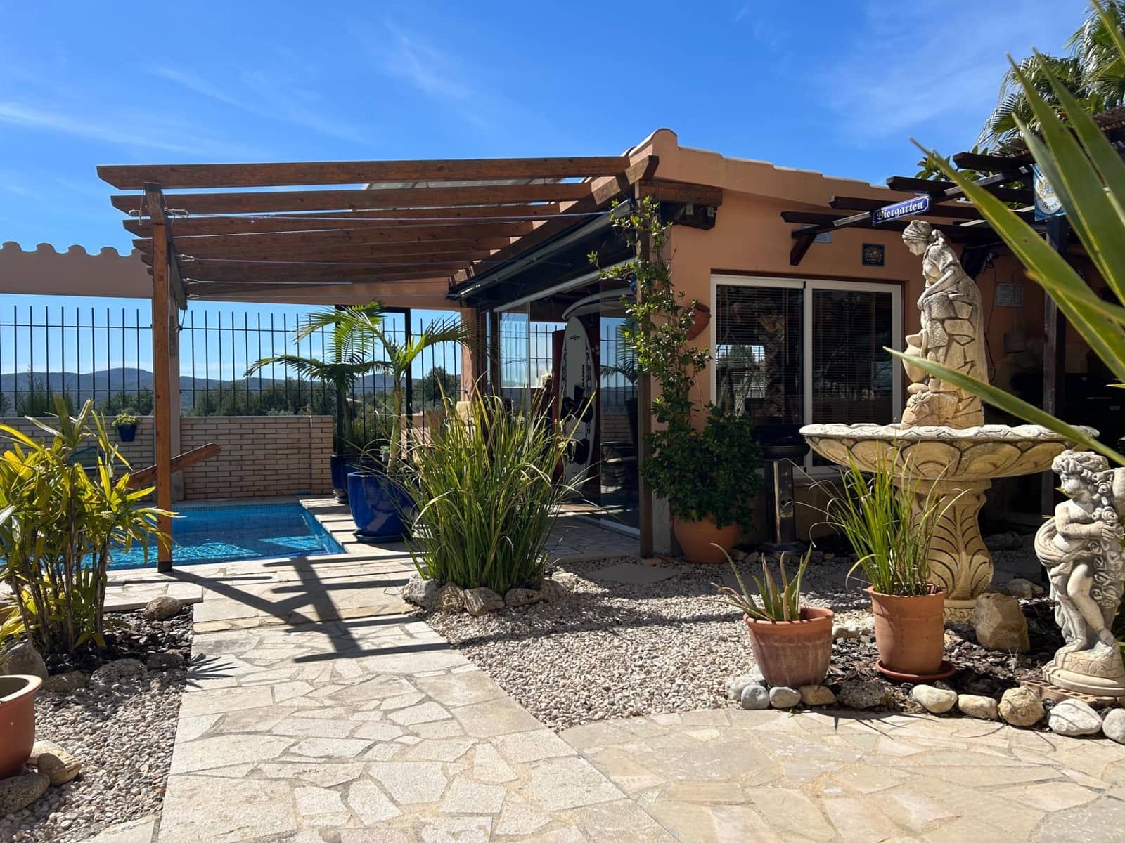 4 bedroom Villa for sale in Calig with pool garage - € 525,000 (Ref: 9741879)