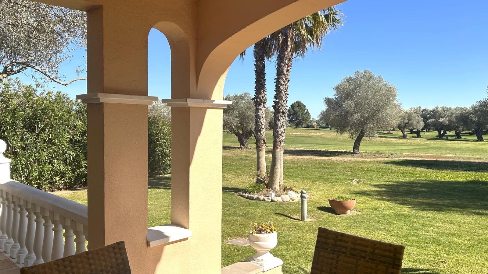 Adosado de 2 habitaciones en Sant Jordi en venta con piscina - 219.000 € (Ref: 9741880)