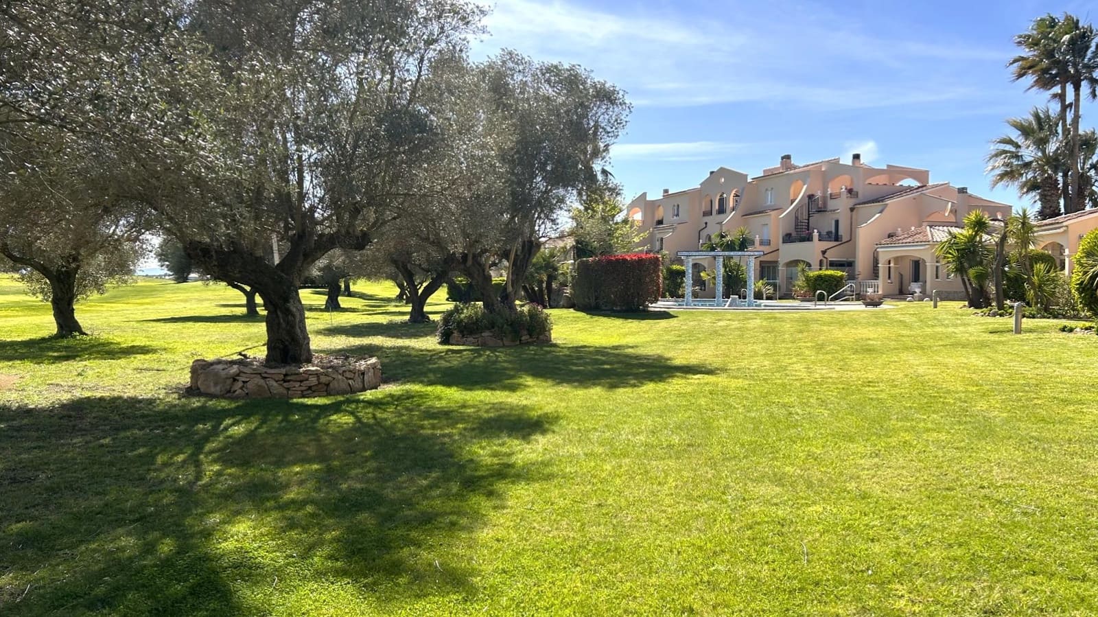 Adosado de 2 habitaciones en Sant Jordi en venta con piscina - 219.000 € (Ref: 9741880)