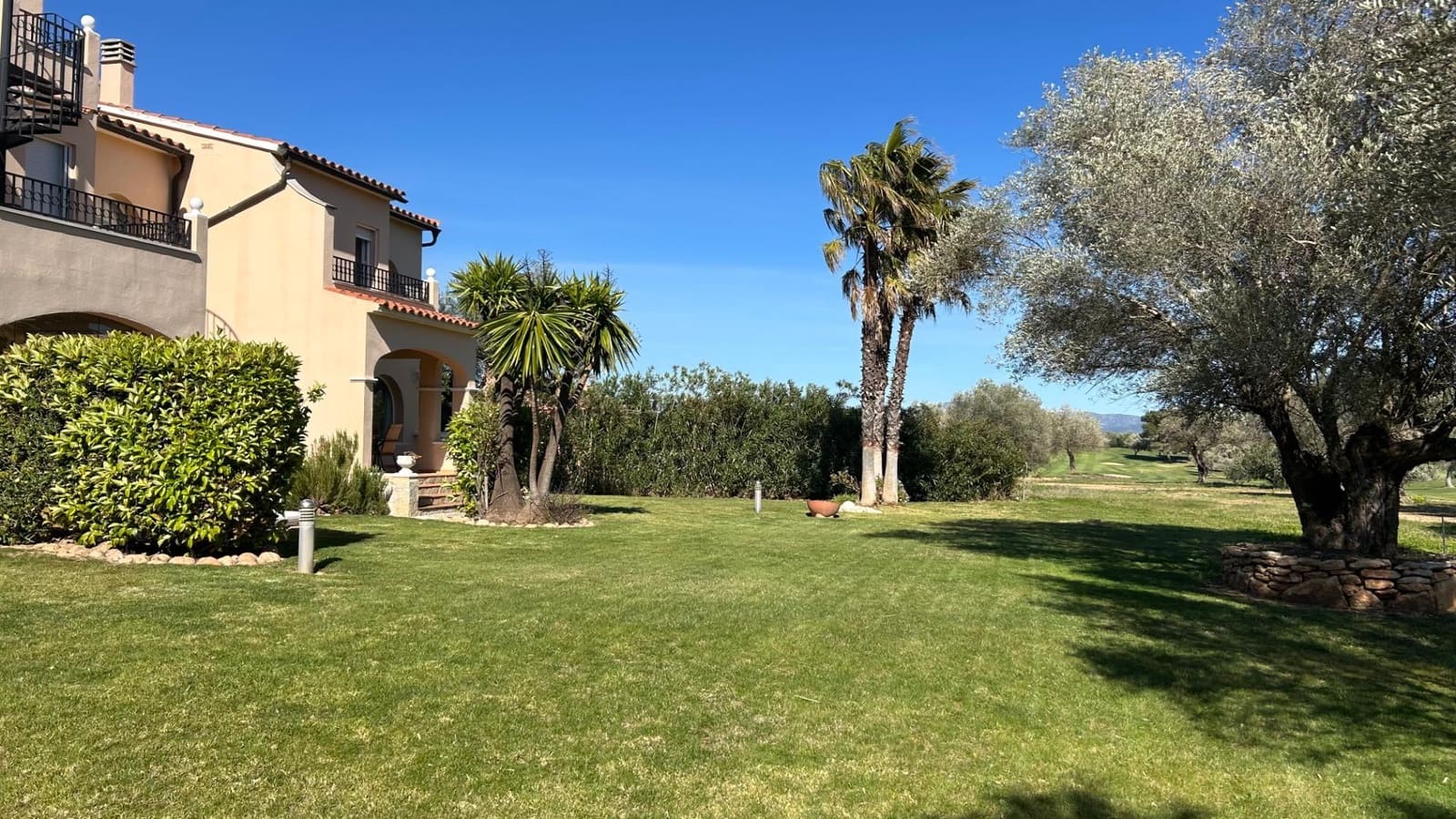 Adosado de 2 habitaciones en Sant Jordi en venta con piscina - 219.000 € (Ref: 9741880)