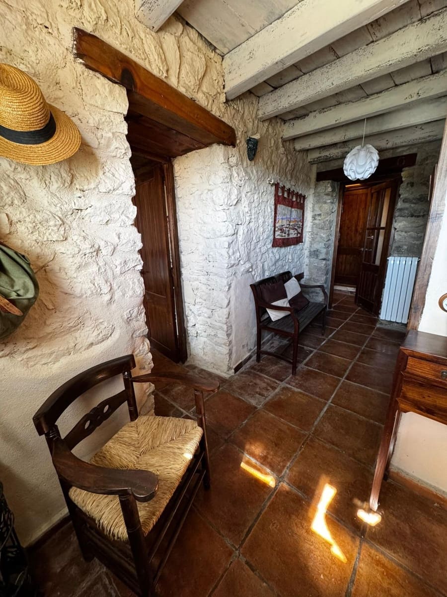 2 makuuhuone Omakotitalo myytävänä paikassa Boixar - 249 000 € (Ref: 9778344)