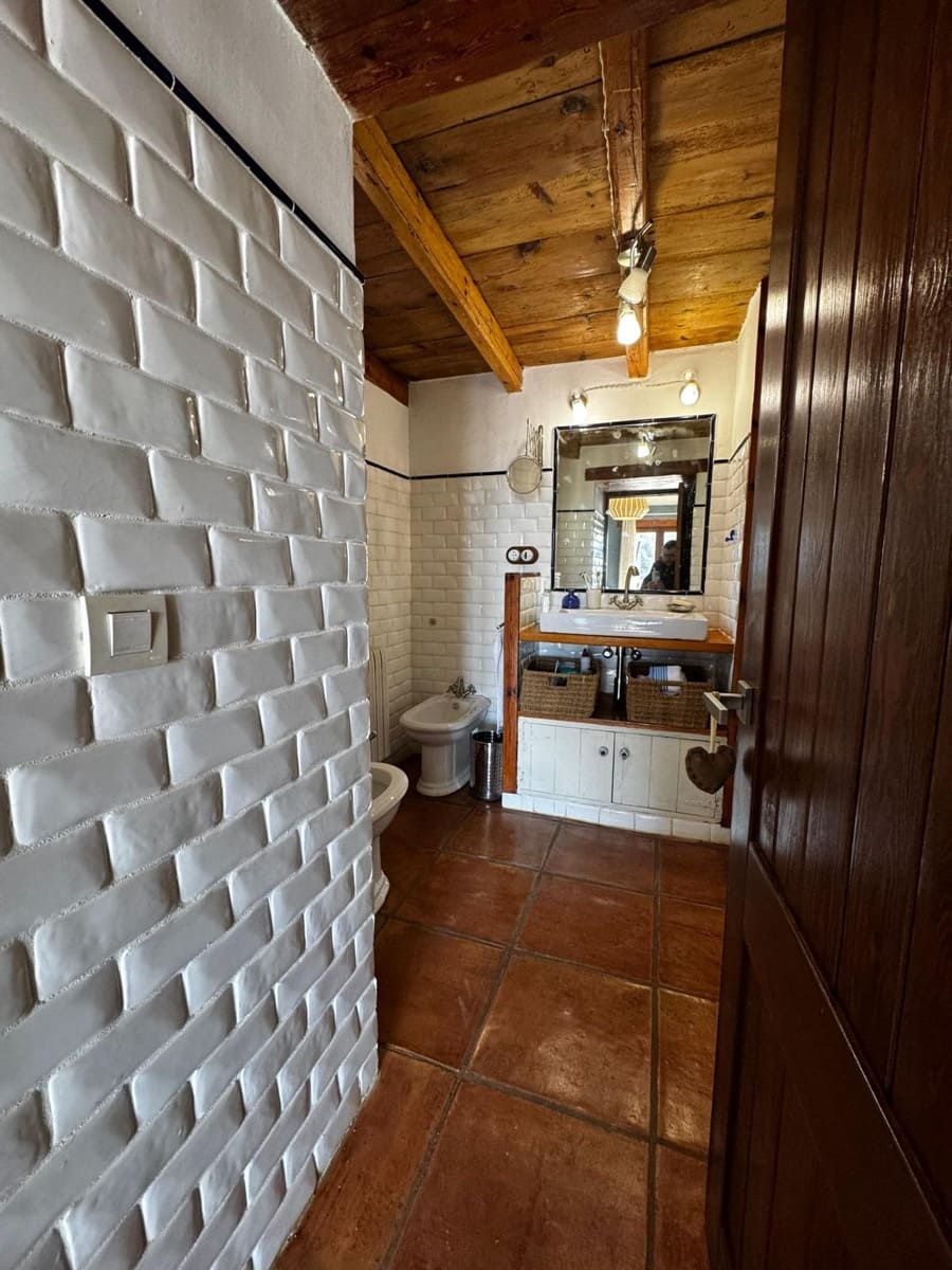 2 makuuhuone Omakotitalo myytävänä paikassa Boixar - 249 000 € (Ref: 9778344)