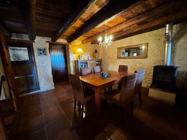 2 makuuhuone Omakotitalo myytävänä paikassa Boixar, La Pobla de Benifassà - 249 000 € (Ref: 9778344)