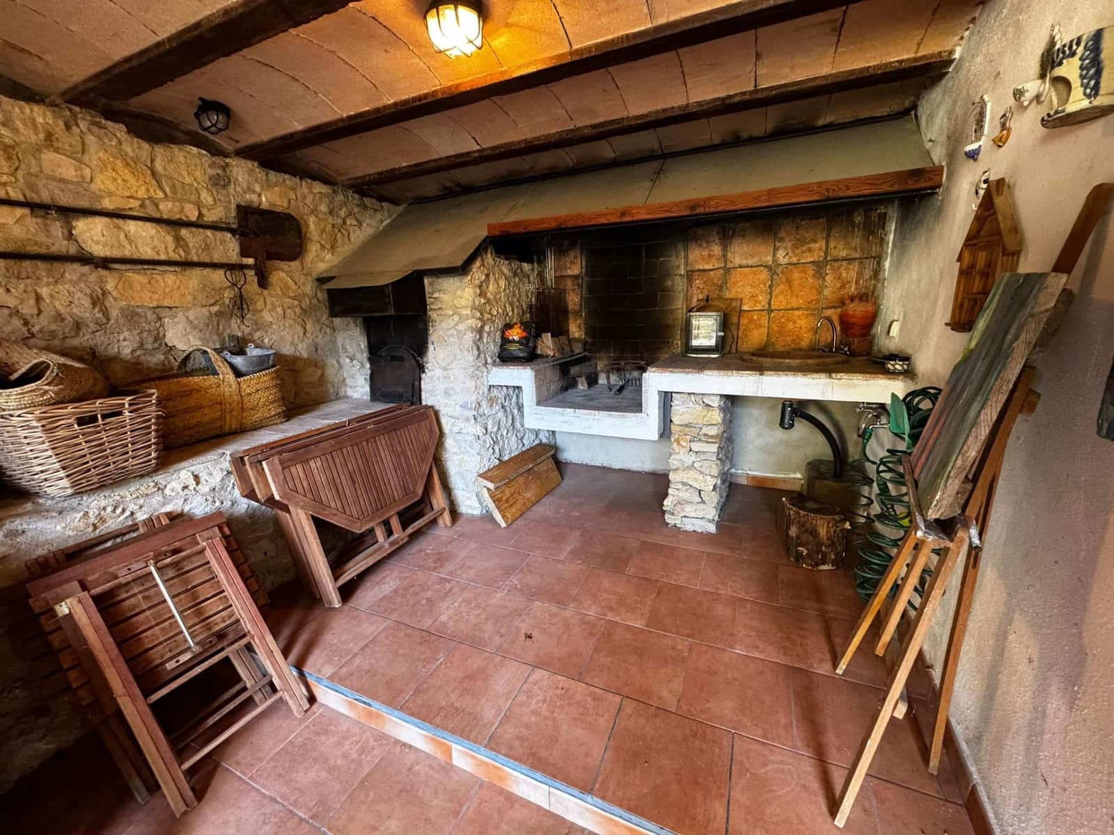 2 makuuhuone Omakotitalo myytävänä paikassa Boixar - 249 000 € (Ref: 9778344)