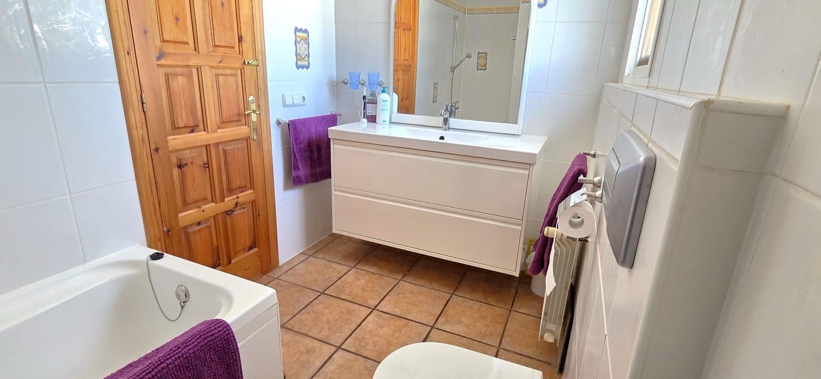 Chalet de 3 habitaciones en Vinaròs en venta con piscina garaje - 350.000 € (Ref: 9799452)