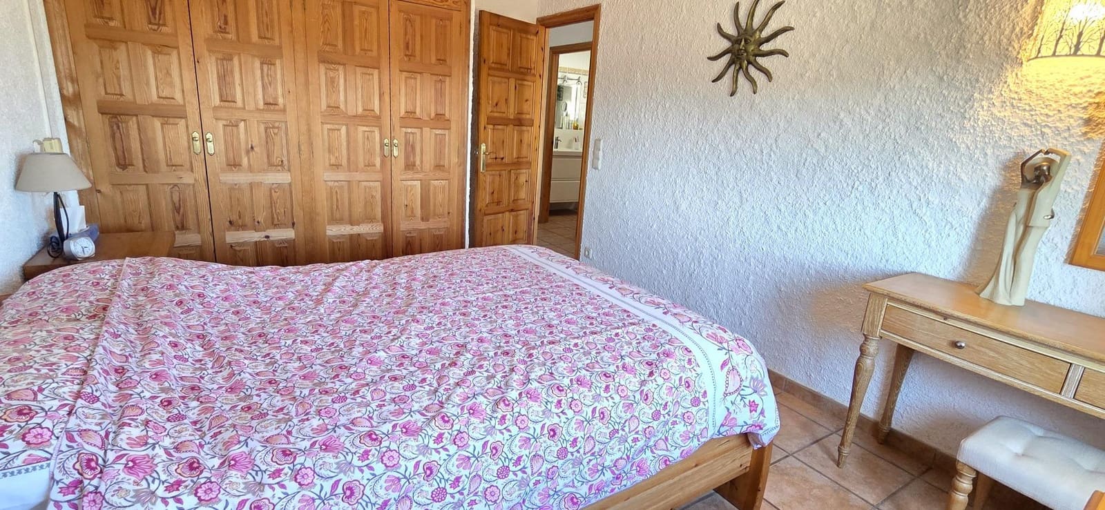 Chalet de 3 habitaciones en Vinaròs en venta con piscina garaje - 350.000 € (Ref: 9799452)