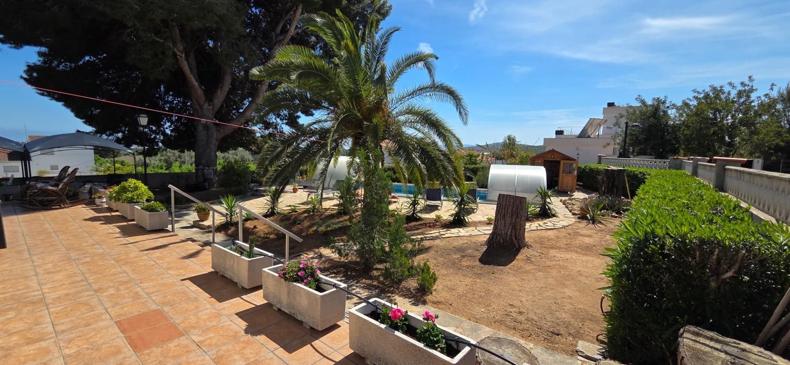 Chalet de 3 habitaciones en Vinaròs en venta con piscina garaje - 350.000 € (Ref: 9799452)