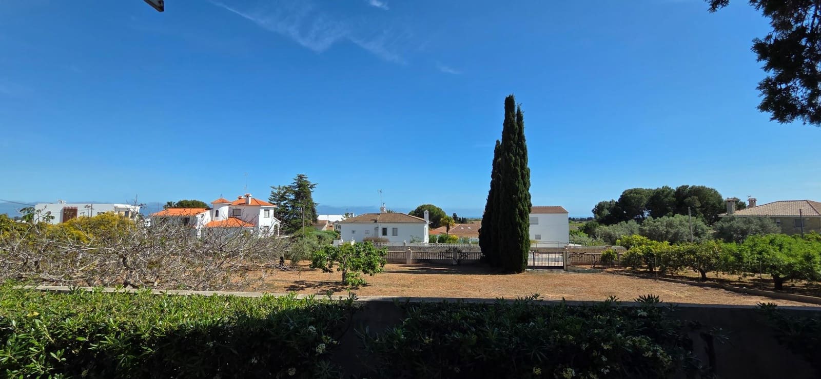 Chalet de 3 habitaciones en Vinaròs en venta con piscina garaje - 350.000 € (Ref: 9799452)