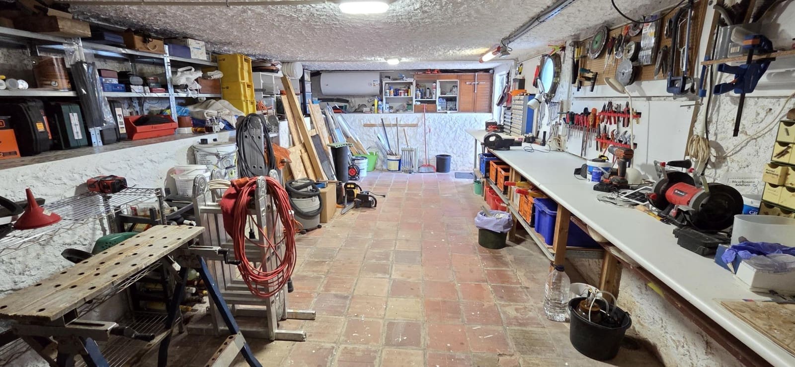 Chalet de 3 habitaciones en Vinaròs en venta con piscina garaje - 350.000 € (Ref: 9799452)