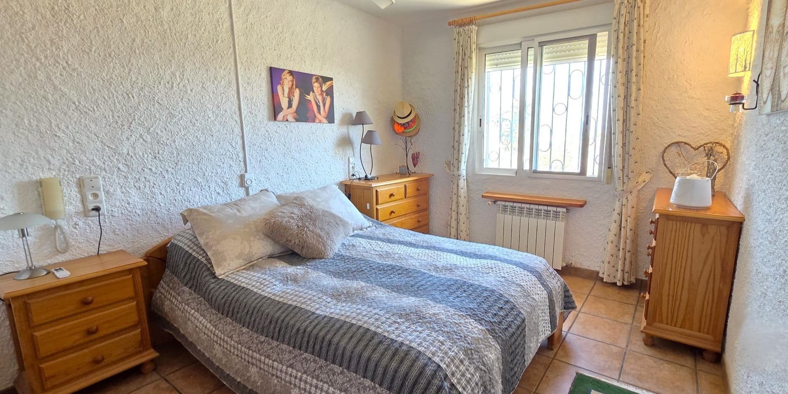 Chalet de 3 habitaciones en Vinaròs en venta con piscina garaje - 350.000 € (Ref: 9799452)