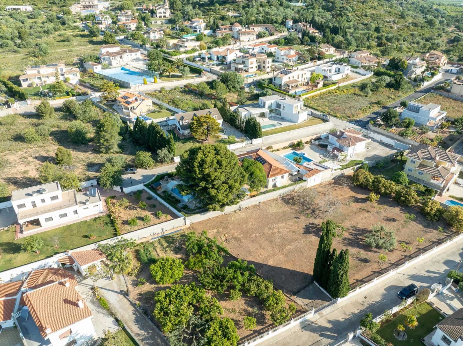 Chalet de 3 habitaciones en Vinaròs en venta con piscina garaje - 350.000 € (Ref: 9799452)