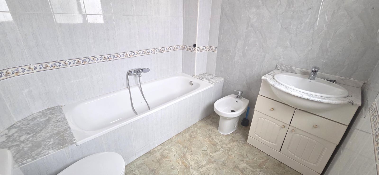 3 sypialnia Mieszkanie na sprzedaż w Vinaros - 210 000 € (Ref: 9911227)