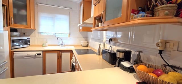 3 makuuhuone Huvila myytävänä paikassa Vinaròs mukana 
autotalli - 399 000 € (Ref: 9913336)