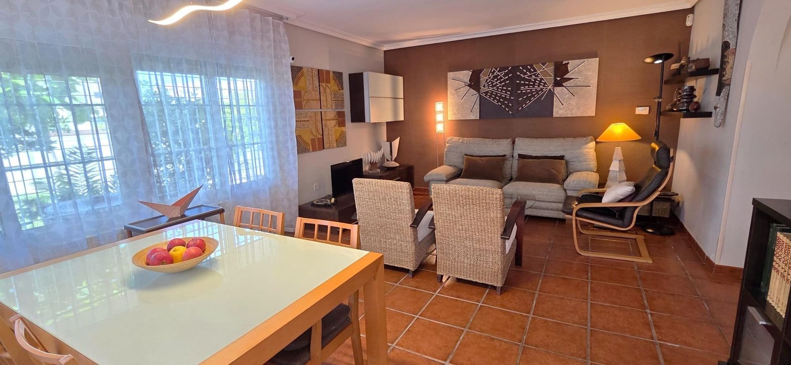 Chalet de 3 habitaciones en Vinaròs en venta con garaje - 399.000 € (Ref: 9913336)