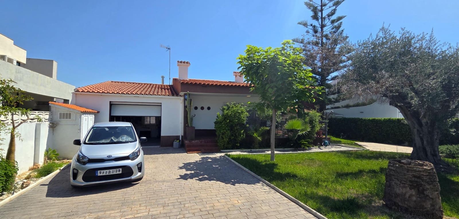 Chalet de 3 habitaciones en Vinaròs en venta con garaje - 399.000 € (Ref: 9913336)