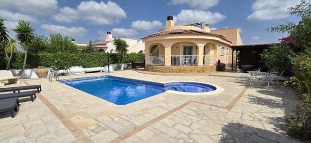 3 soveværelse Villa til salg i Ulldecona med swimmingpool - € 320.000 (Ref: 9963310)